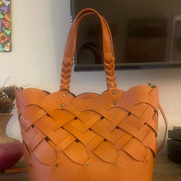 Sundance Woven Leather Tote Purse - Picture 2 of 8